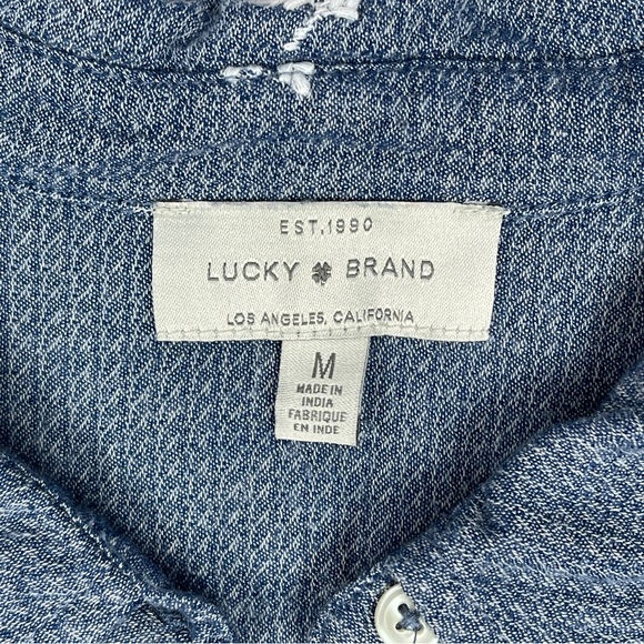 LUCKY BRAND women’s blue soft short sleeve shirt with floral embroidery, size M - Picture 3 of 15